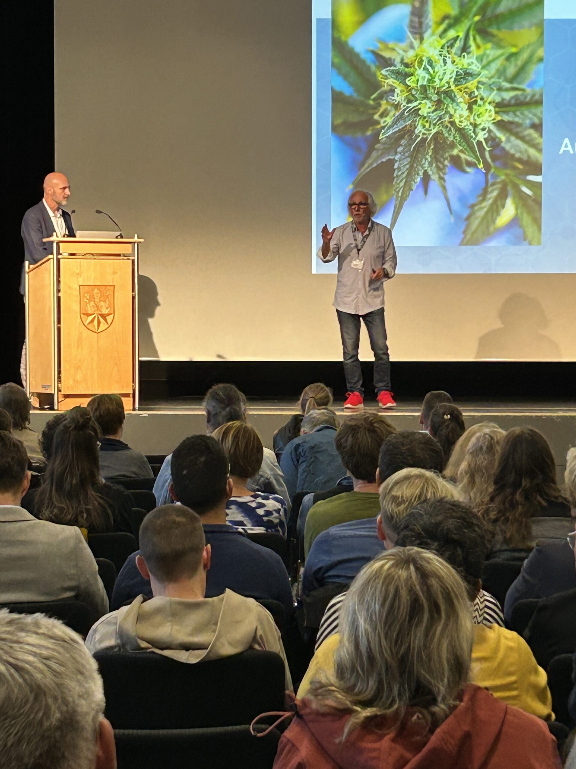 Vortrag Cimander in Stadthalle Korbach